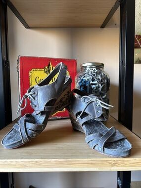 Neosens Grey Wedge Sandals Size 38